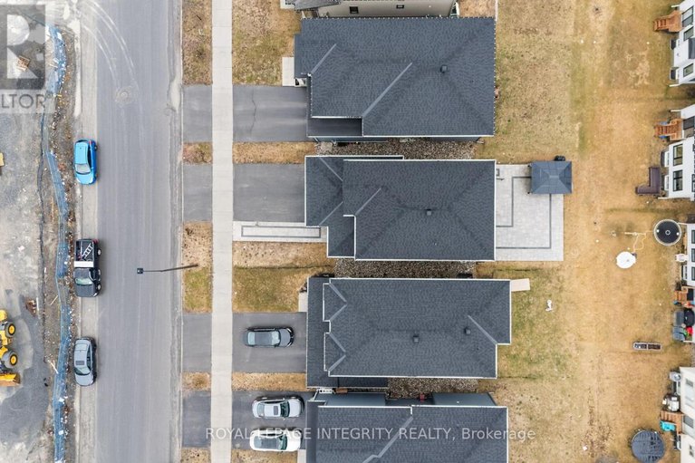 29609926/744-cope-drive/stittsville-south/ottawa/ontario/K2S2P8_40