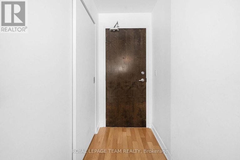 29570907/1207-179-george-street/lower-townbyward-market/ottawa/ontario/K1N1J8_2