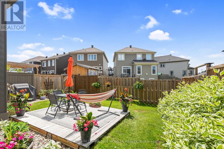 28482187/111-santolina-street/stittsville-north/ottawa/ontario/K2S0W9_30