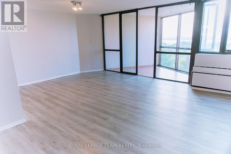 28663868/1516-2871-richmond-road/britannia-heights/ottawa/ontario/K2B8M5_4