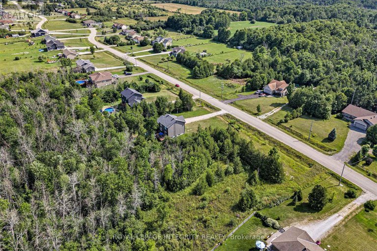 28667126/922-leslie-crain-drive/drummond-n-elmsley-drummond-twp/drummondnorth-elmsley/ontario/K7H3C3_36