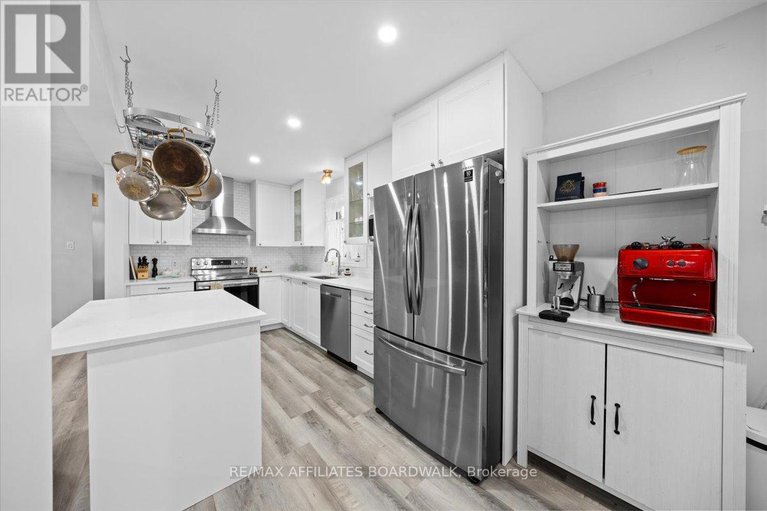 29123798/34-woodgate-way/longfields/ottawa/ontario/K2J4C9_15