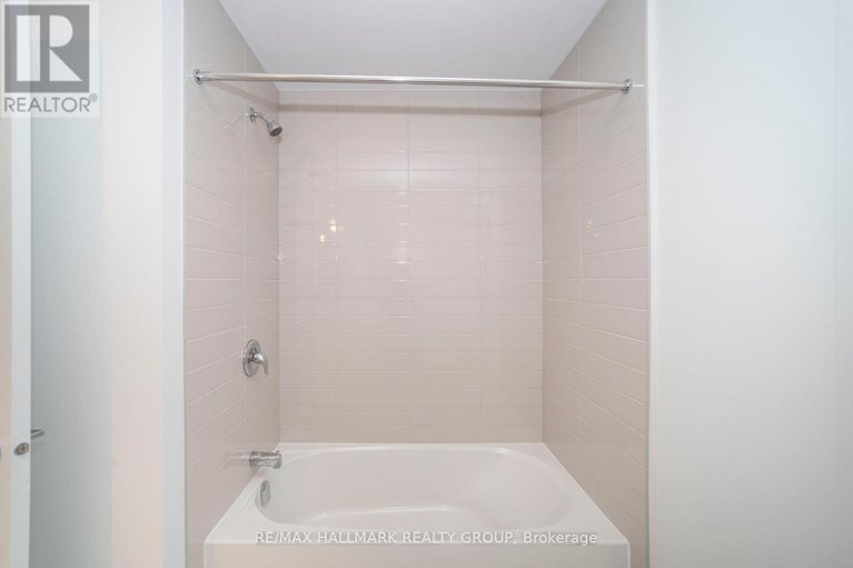 28367284/1264-diamond-street/clarencerockland-twp/clarence-rockland/ontario/K4K0M5_29