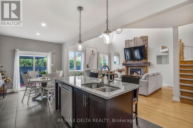 28925519/390-mercury-street/town-of-rockland/clarence-rockland/ontario/K4K0G7_11