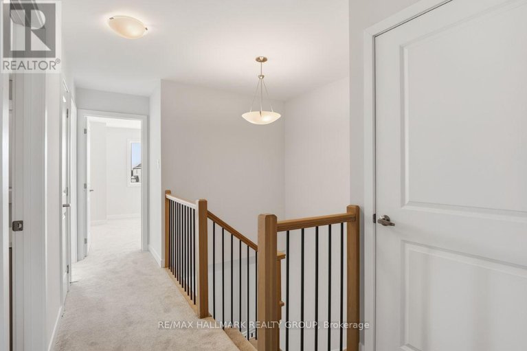 29360426/1924-hawker-private/stittsville-north/ottawa/ontario/K0A1L0_10