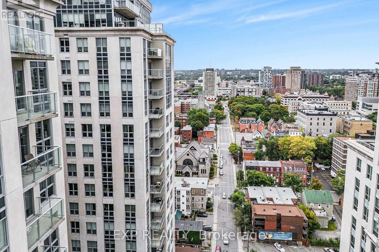 28885811/2509-242-rideau-street/sandy-hill/ottawa/ontario/K1N0B7_38