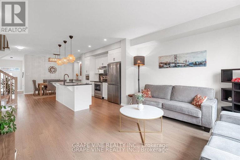 28496874/678-taliesin-crescent/remainder-of-stittsville-area/ottawa/ontario/K2S2W5_18