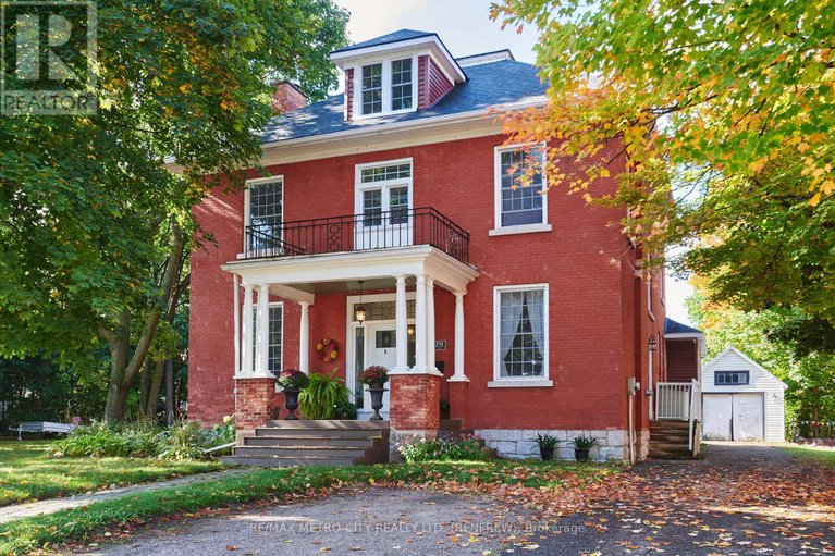 29254147/298-barr-street/renfrew/renfrew/ontario/K7V1J8_6