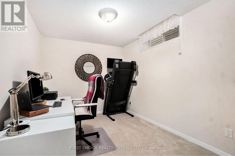 29107693/281-mercury-street/clarencerockland-twp/clarence-rockland/ontario/K4K0G6_18