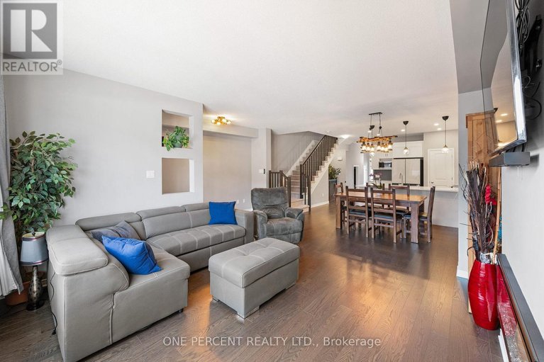 29592199/910-paseana-place/emerald-meadowstrailwest/ottawa/ontario/K2V0P4_16