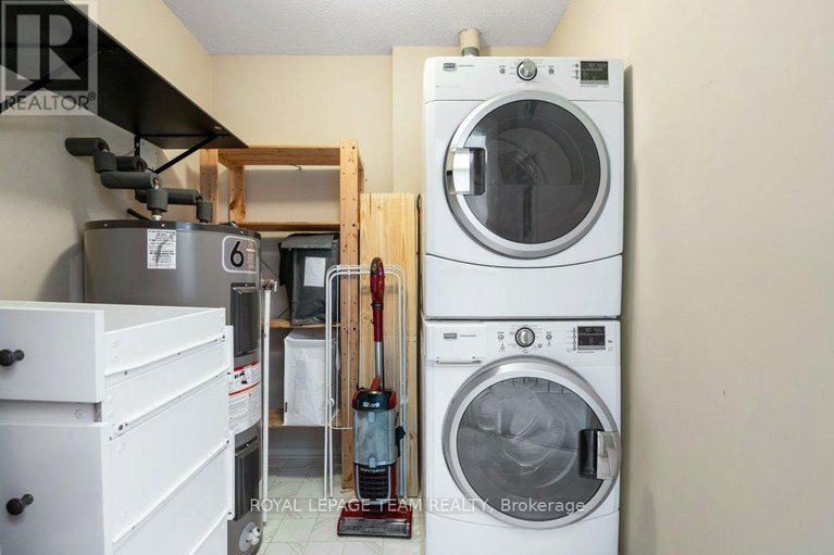 29008044/b-6754-jeanne-darc-boulevard-n/convent-glen-north/ottawa/ontario/K1C6E9_30