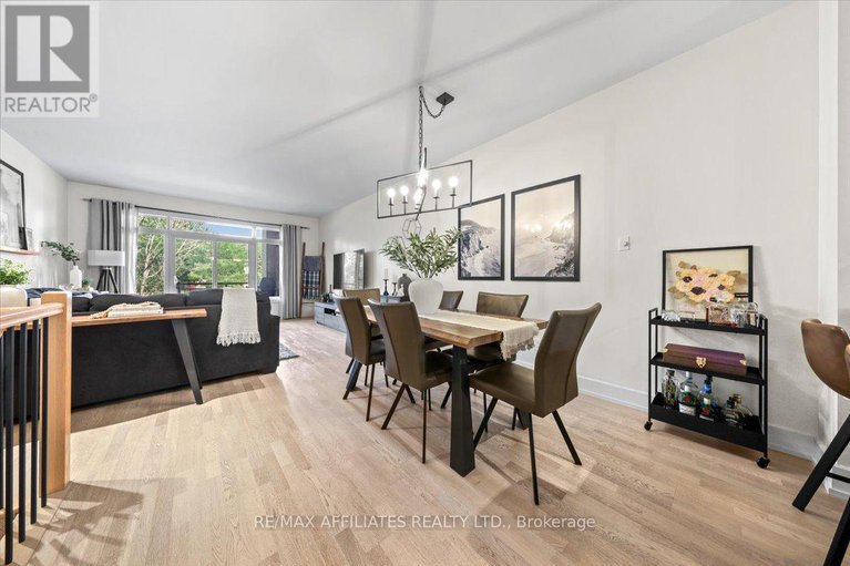 28756079/3-23-bergeron-private/chapel-hill/ottawa/ontario/K1C0C2_11