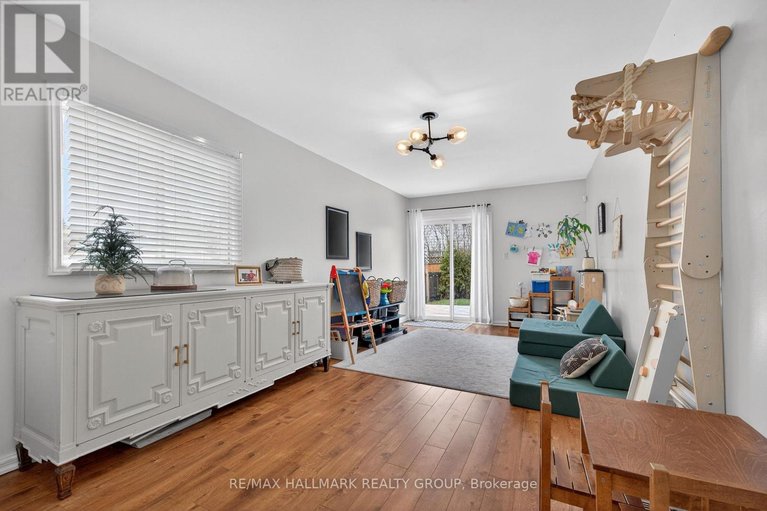 29671013/1081-foley-avenue/elmvale-acresurbandale/ottawa/ontario/K1G2R4_9