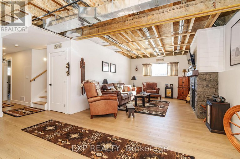 29351437/24-humphries-road/horton-twp/horton/ontario/K7V3Z8_31