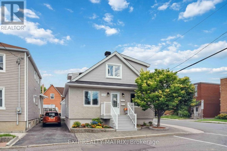 28863481/347-shakespeare-street/vanier/ottawa/ontario/K1L5M1_4