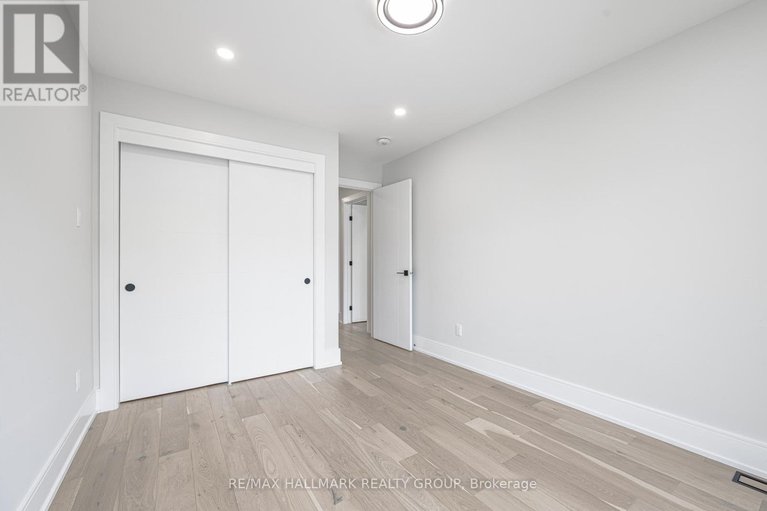 28469125/185-carleton-avenue/ottawa-westtunneys-pasture/ottawa/ontario/K1Y0J5_18