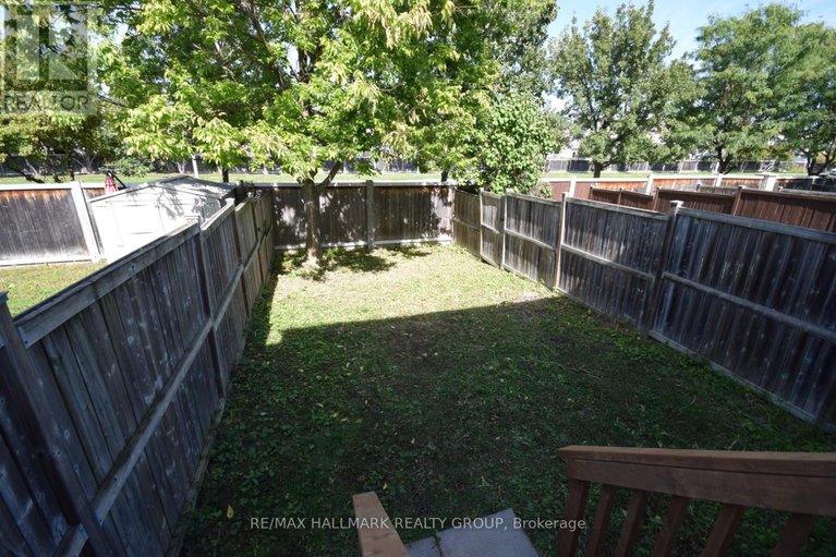 28855282/119-topham-terrace/fallingbrookgardenway-south/ottawa/ontario/K4A5B8_17