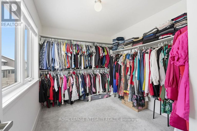 29328134/207-osterley-way/stittsville-south/ottawa/ontario/K2S2N6_32