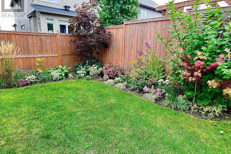 29464155/637-tennant-way/riverside-southgloucester-glen/ottawa/ontario/K4M0C7_24