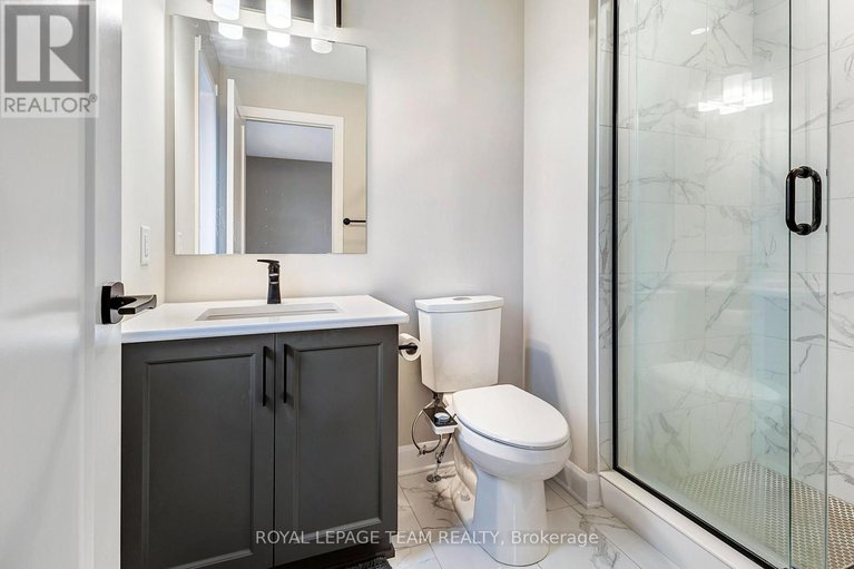 29616628/737-gamble-drive/village-of-russell/russell/ontario/K4R0G5_31