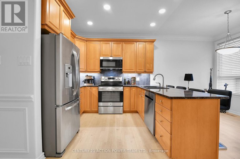 29163831/1969-loasa-lane/springridgeeast-village/ottawa/ontario/K4A4T4_15