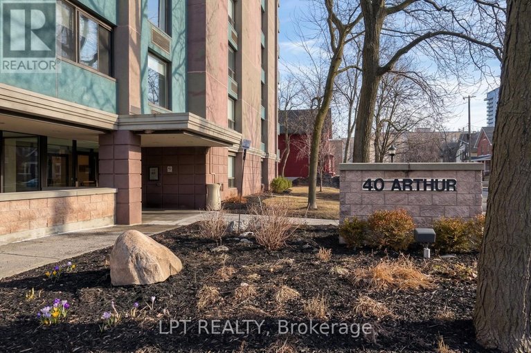 29578410/703-40-arthur-street/west-centre-town/ottawa/ontario/K1R7T5_3
