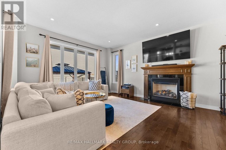 29627658/1965-montmere-avenue/notting-hillsummerside/ottawa/ontario/K4A0E3_20