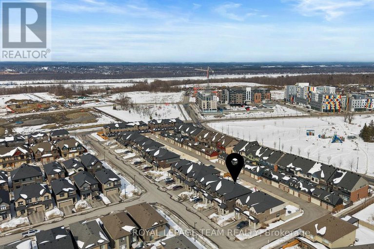 29445575/143-avro-circle/cfb-rockcliffe-and-area/ottawa/ontario/K1K4K7_47