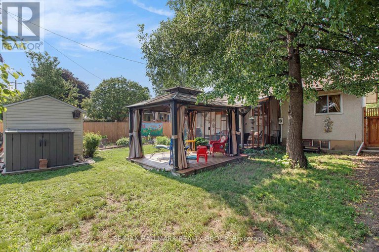 28476380/1036-gill-avenue/elmvale-acresurbandale/ottawa/ontario/K1G2R3_26