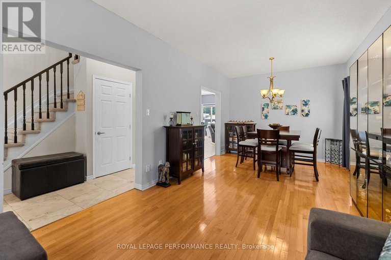 28630498/666-valin-street/fallingbrookgardenway-south/ottawa/ontario/K4A3X1_15