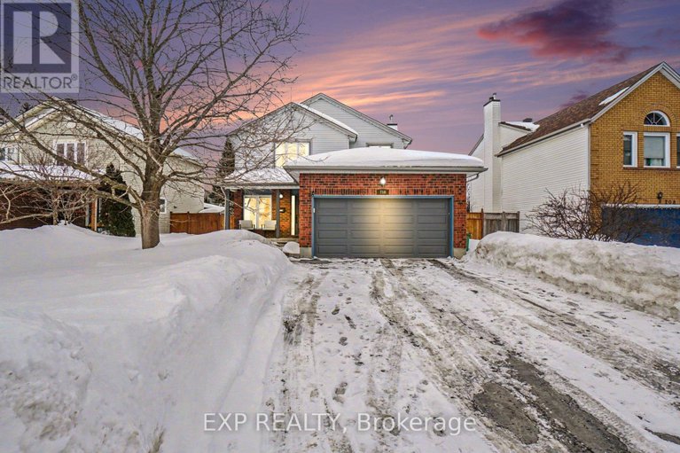 29399476/710-princess-louise-drive/fallingbrookridgemount/ottawa/ontario/K4A3G9_1