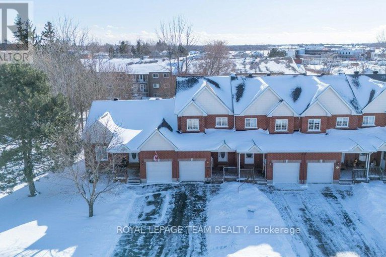 29275894/537-victoria-street/winchester/north-dundas/ontario/K0C2K0_33