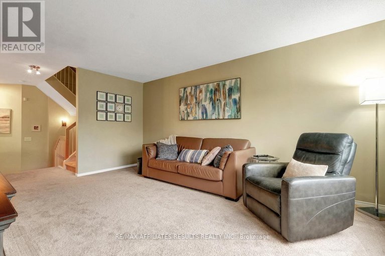 28826412/97-flowertree-crescent/emerald-meadowstrailwest/ottawa/ontario/K2M2R7_9