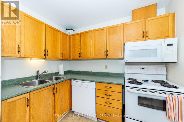 29171549/29-935-cookshire-crescent/fallingbrookridgemount/ottawa/ontario/K4A3K4_7