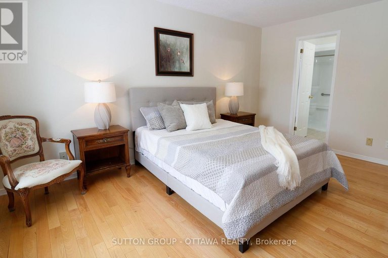 29414751/50-grand-cedar-court-e/stittsville-central/ottawa/ontario/K2S1G5_18