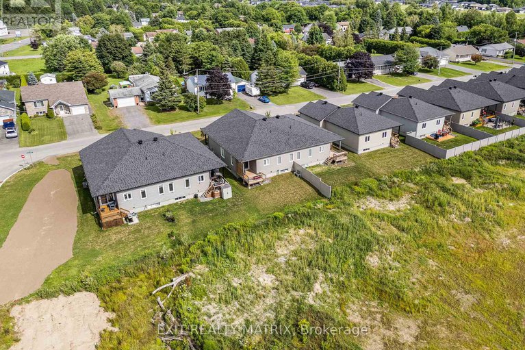 28647082/9-sarah-street/casselman/casselman/ontario/K0A1M0_31