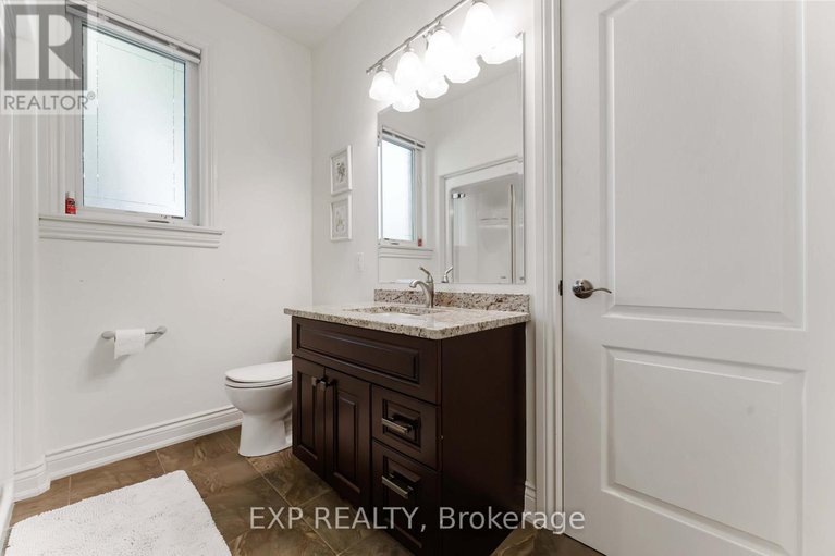 28869006/6805-pebble-trail-way/greely/ottawa/ontario/K4P0B7_20