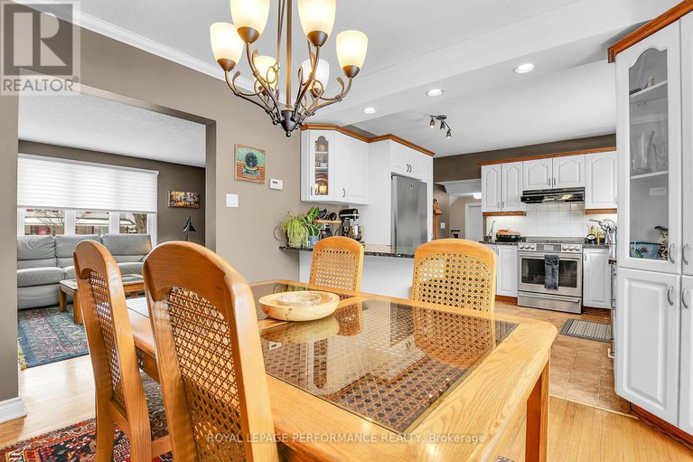 29388730/2248-quinton-street/urbandale-acres/ottawa/ontario/K1H6V3_7