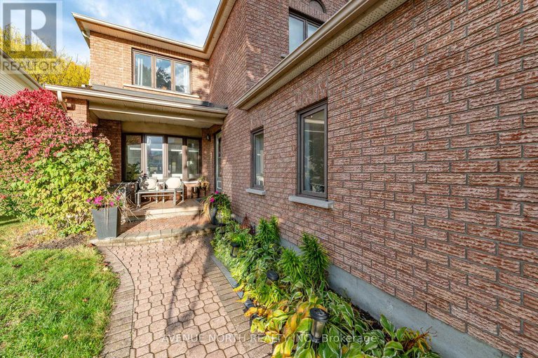 29294986/2163-johnston-road/hunt-club-park/ottawa/ontario/K1G5K2_2