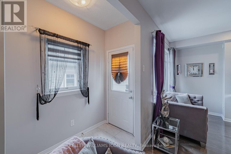 28511828/246-longfields-drive/longfields/ottawa/ontario/K2J5Y7_21