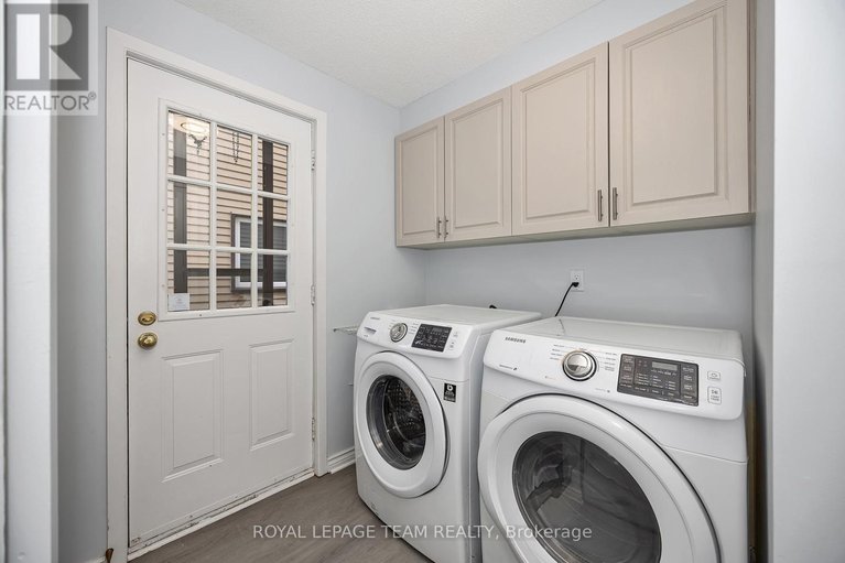 29577961/69-pinetrail-crescent/centrepointe/ottawa/ontario/K2G5B2_14