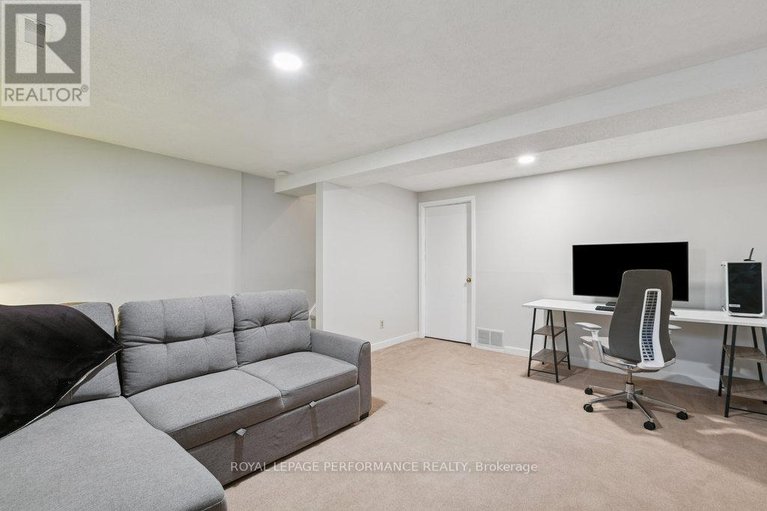 28575649/75-1646-du-sommet-place/chateauneuf/ottawa/ontario/K1C4Y9_39