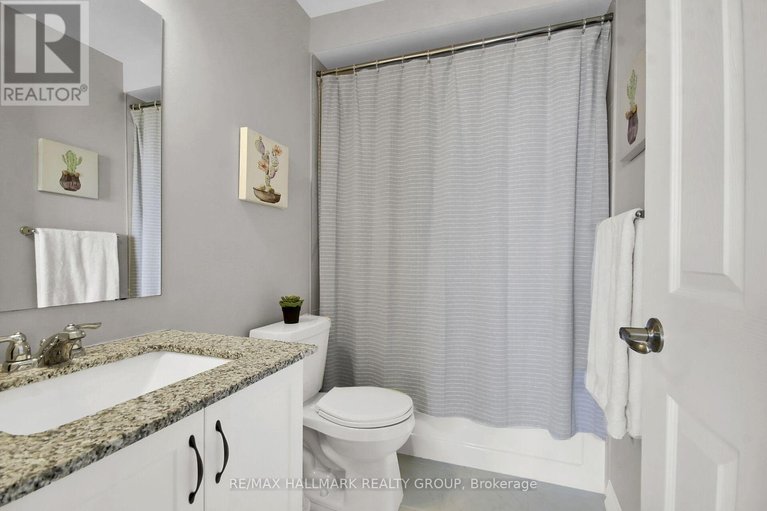 29641678/220-pilot-private/emerald-meadowstrailwest/ottawa/ontario/K2V0S4_50