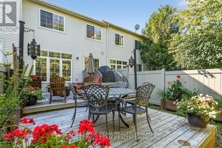 29688479/19-fieldberry-private/stonebridge/ottawa/ontario/K2J5E7_44