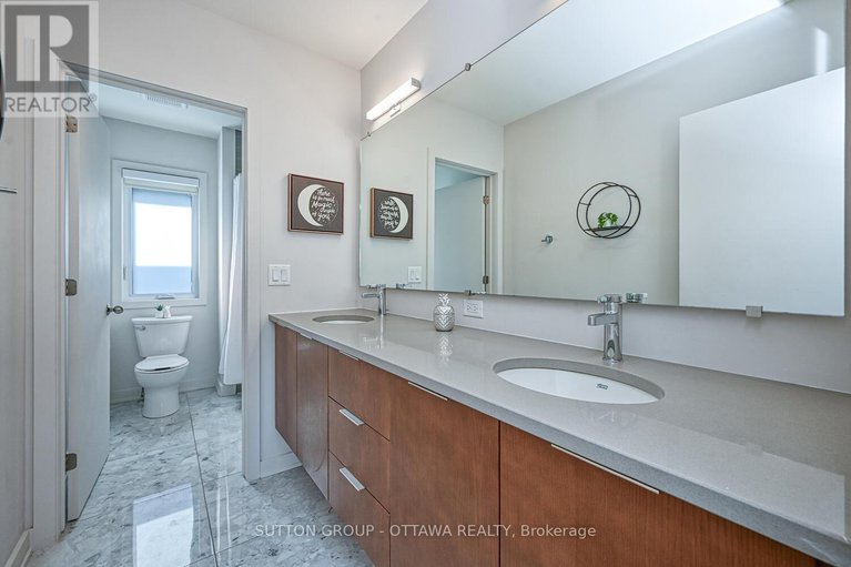 28823446/732-wooler-place/leitrim/ottawa/ontario/K1T0T5_35
