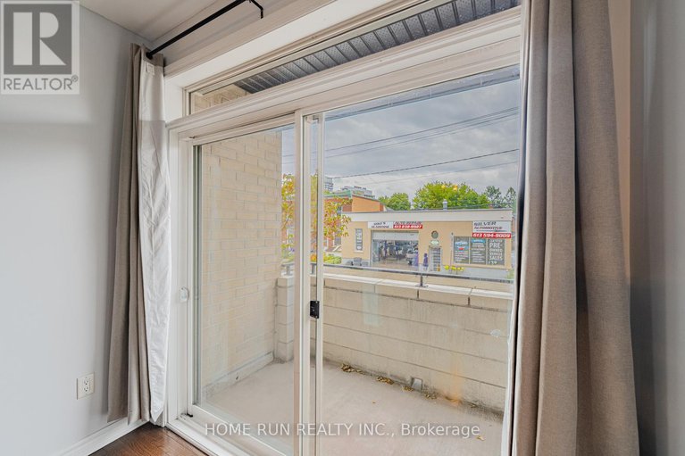 28801243/210-429-kent-street/ottawa-centre/ottawa/ontario/K2P1B5_29