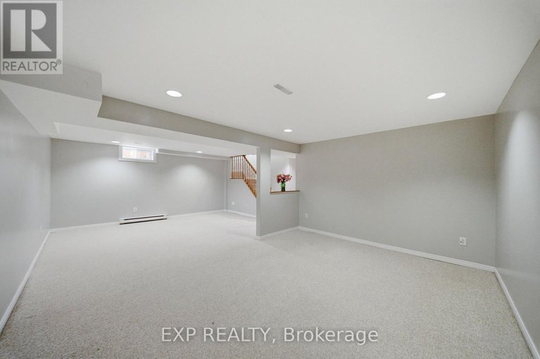 29551480/180-equestrian-drive/bridlewood/ottawa/ontario/K2M2B9_28