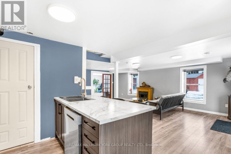 29631999/754-county-road-18/east-hawkesbury-twp/hawkesbury/ontario/K0B1M0_4