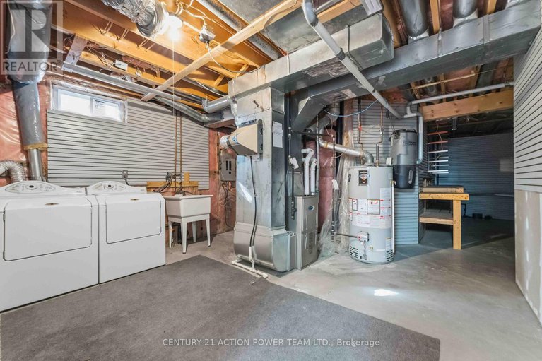 29012383/20-woodford-way-n/longfields/ottawa/ontario/K2J4C4_43