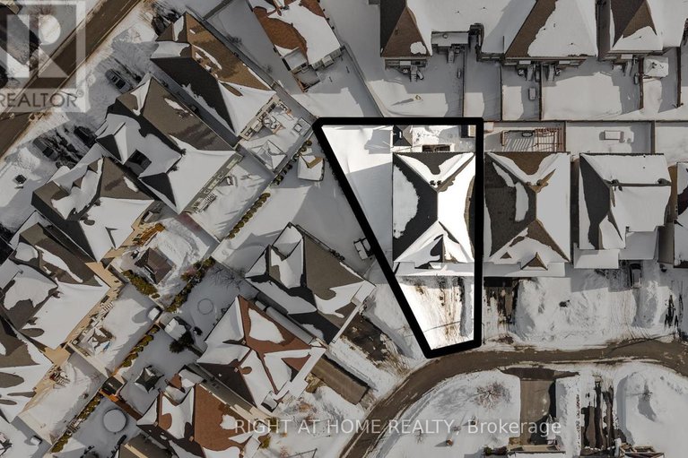 29398268/424-golden-springs-drive/riverside-southgloucester-glen/ottawa/ontario/K4M0B9_3